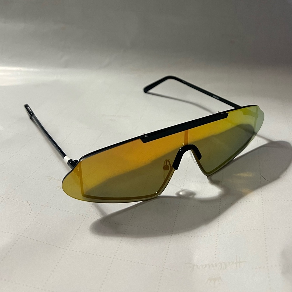 Visor Shield Futuristic 80s Orange Iridescent Sunglasses Unisex NEW WITH TAG